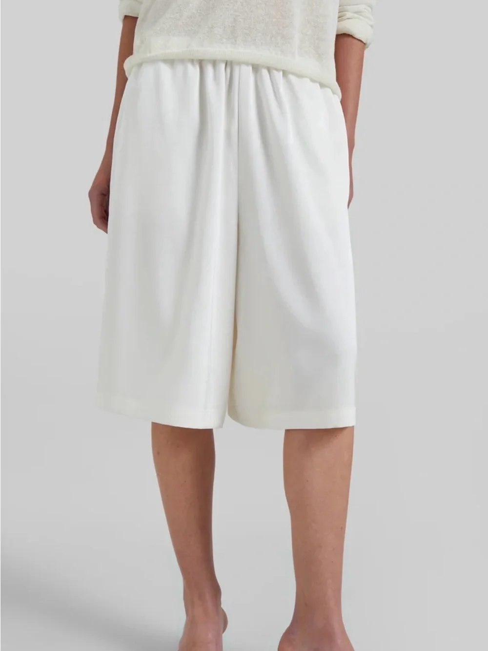 The Frankie Shop Olyne Wide Bermuda Shorts